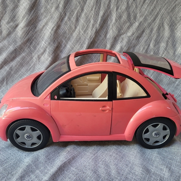 2000 Mattel Barbie Volkswagen Beetle Bug Hot Pink Car w/ car keys Vintage - Picture 7 of 8